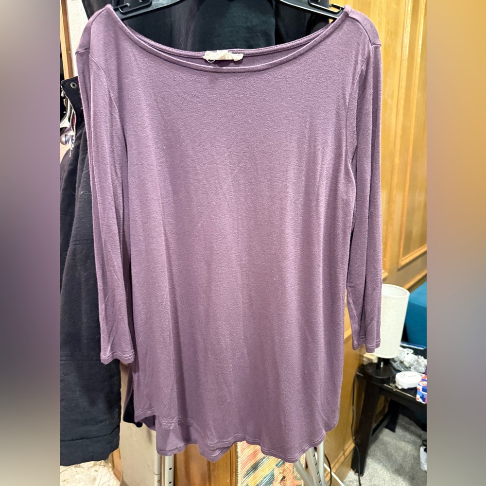 Muted eggplant thin 3/4 sleeve shirt xs